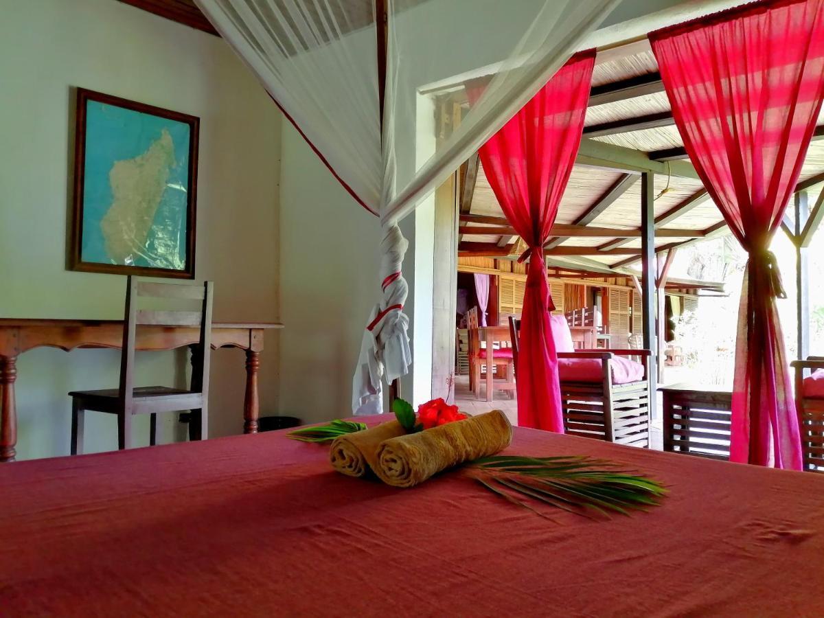 Chambres D'Hotes Villa Les Orchidees Chez Ago Ile Sainte-Marie Exterior photo