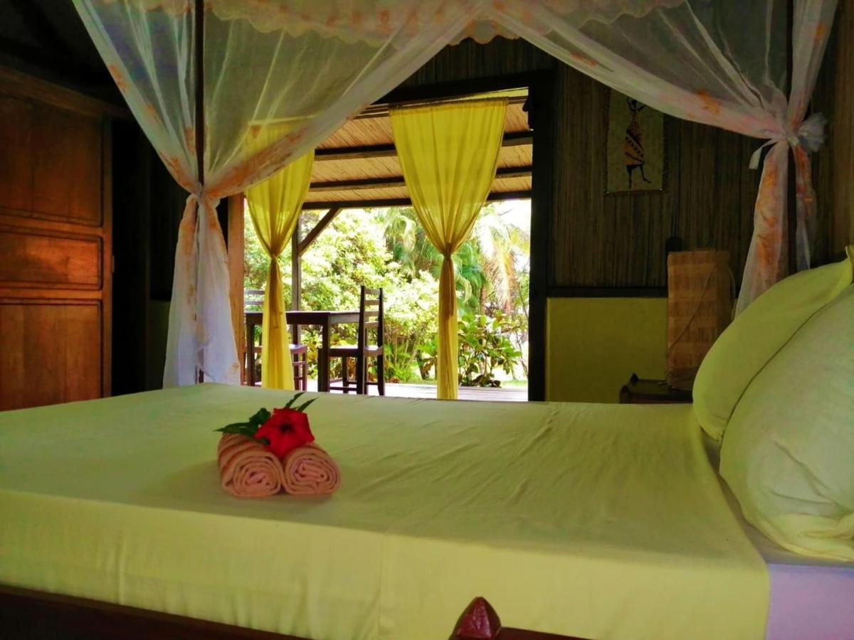 Chambres D'Hotes Villa Les Orchidees Chez Ago Ile Sainte-Marie Exterior photo