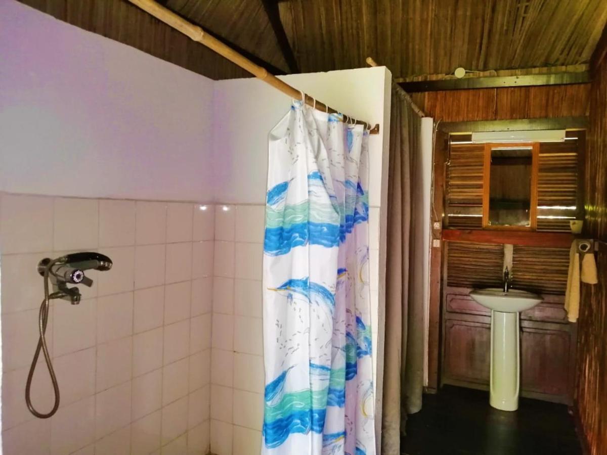 Chambres D'Hotes Villa Les Orchidees Chez Ago Ile Sainte-Marie Exterior photo