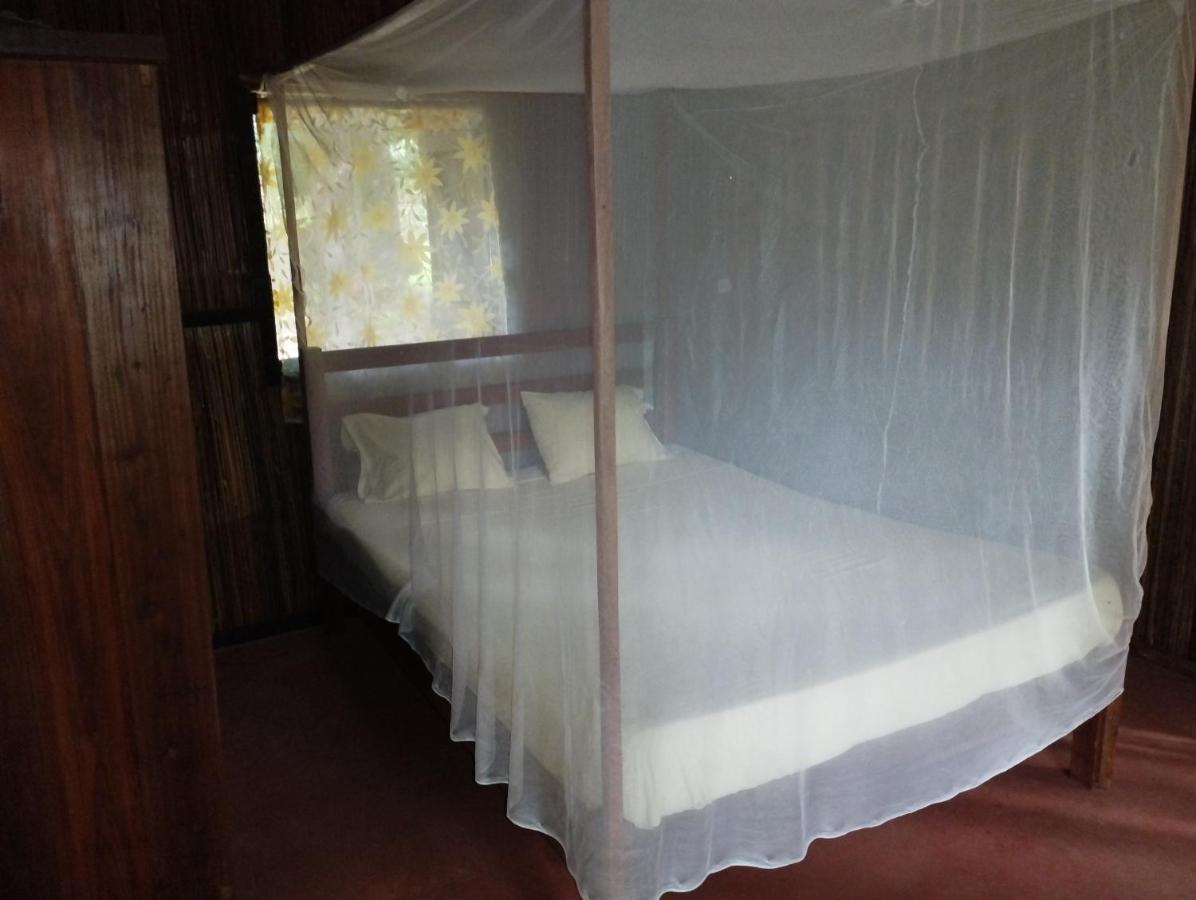 Chambres D'Hotes Villa Les Orchidees Chez Ago Ile Sainte-Marie Exterior photo